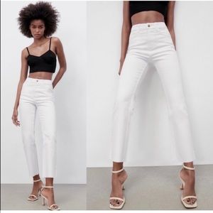 COPY - ZARA • Hi-rise ankle length white jeans